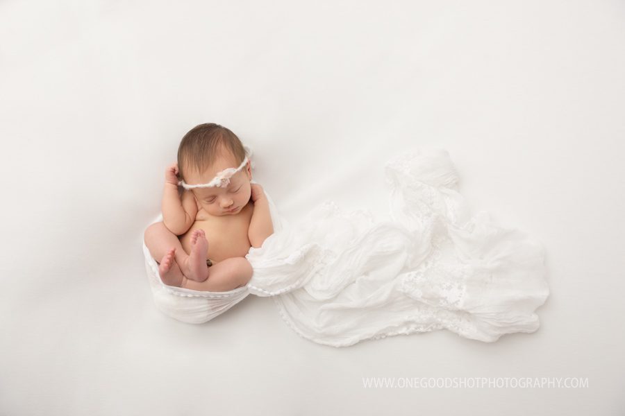newborn girl, womb pose, baby led posing, all white, one good shot photography, fresno newborn photographer