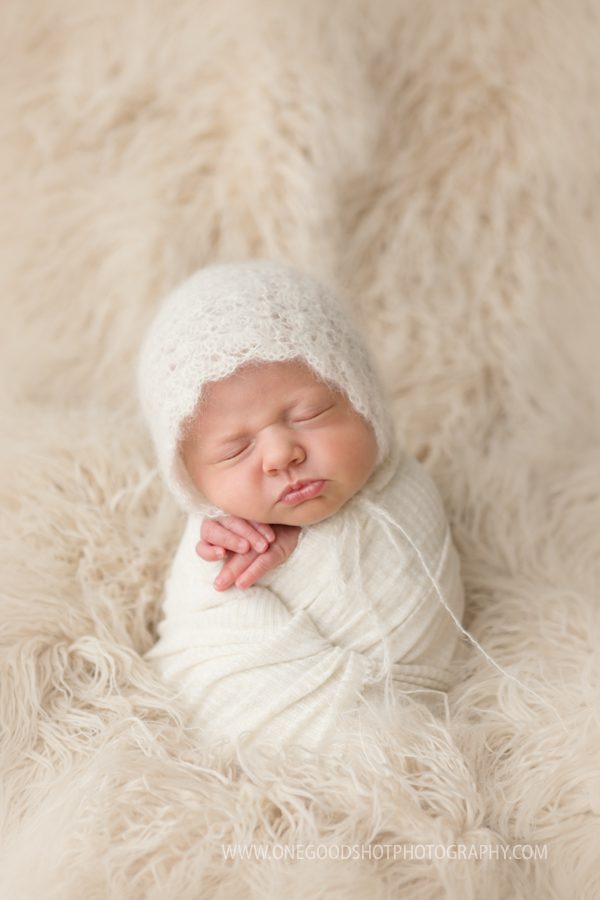 vintage, newborn baby girl, potato sack pose, cream wrap, cream bonnet, fresno, ca, newborn, photographer