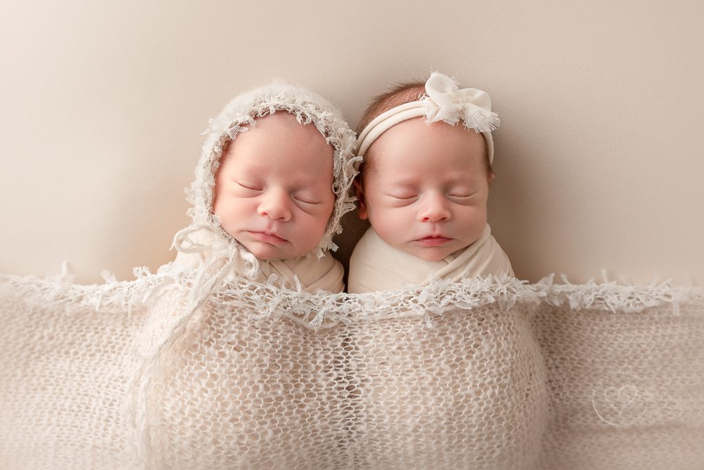 newborn twin photographer, fresno, clovis, madera, hanford, tulare, visalia newborn photographer