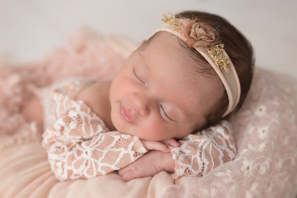 One Good Shot Photography | Fresno Newborn Photographer, newborn posing, props, bucket posing, head on hands, pink, blush, tieback