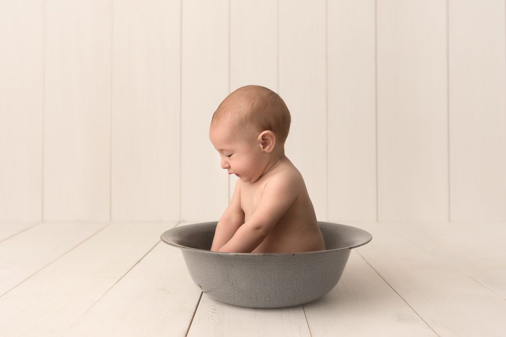 Fresno Baby Photographer, One Good Shot Photography, 6 Month Sitter Session, Baby Boy, Baby in a bowl, Naked baby