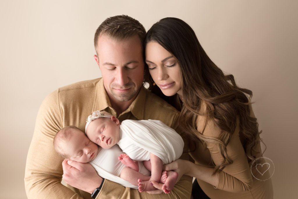 Newborn twin photography, fresno, clovis, family photo