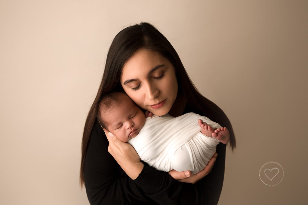 fresno newborn photographer, mother son, studio