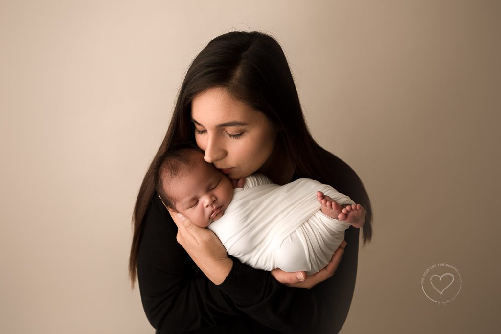 fresno newborn photographer, mother son, studio