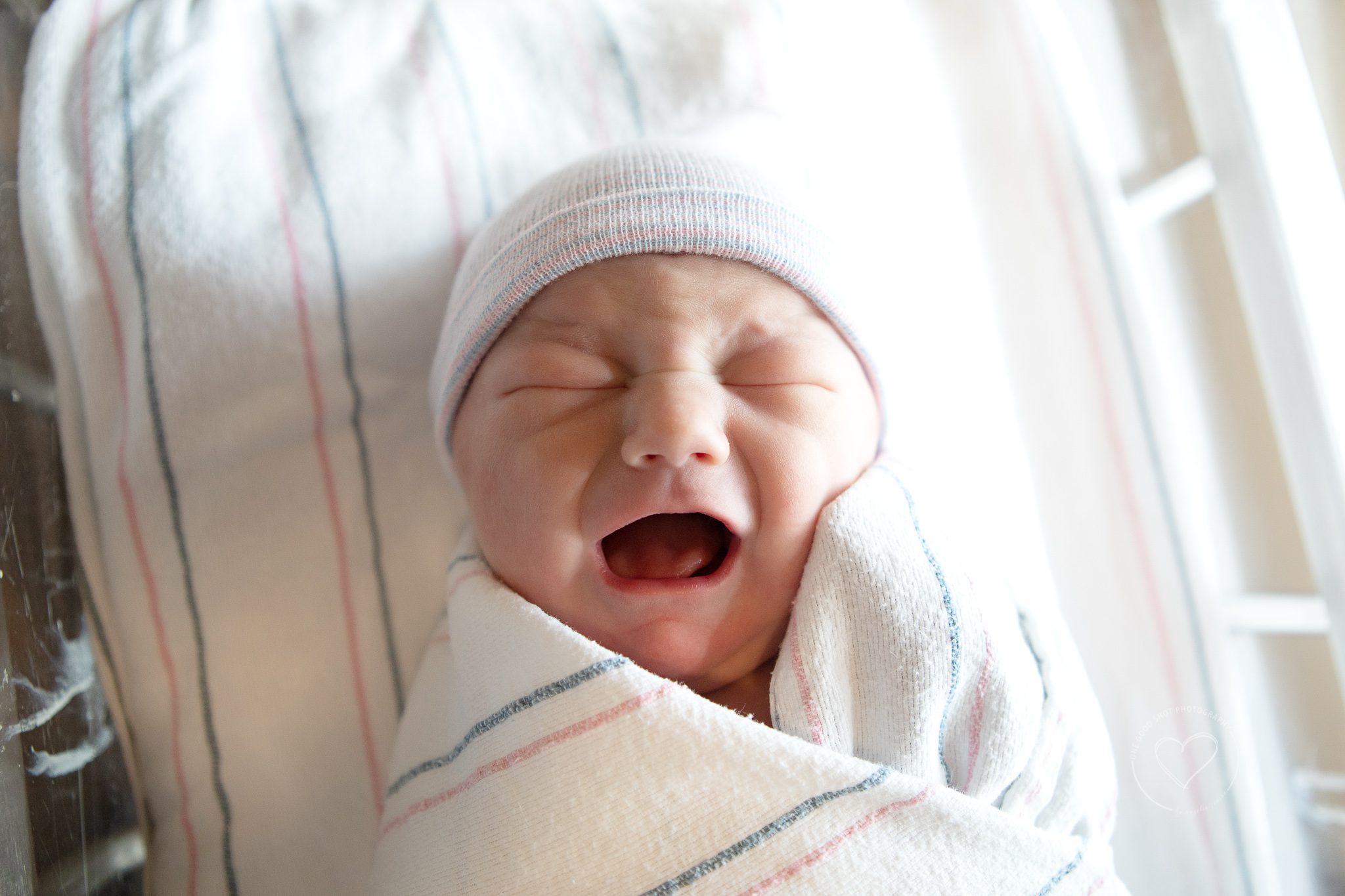 Newborn Baby Fresh 48 Hospital Photos Fresno Clovis, Baby swaddled, crying