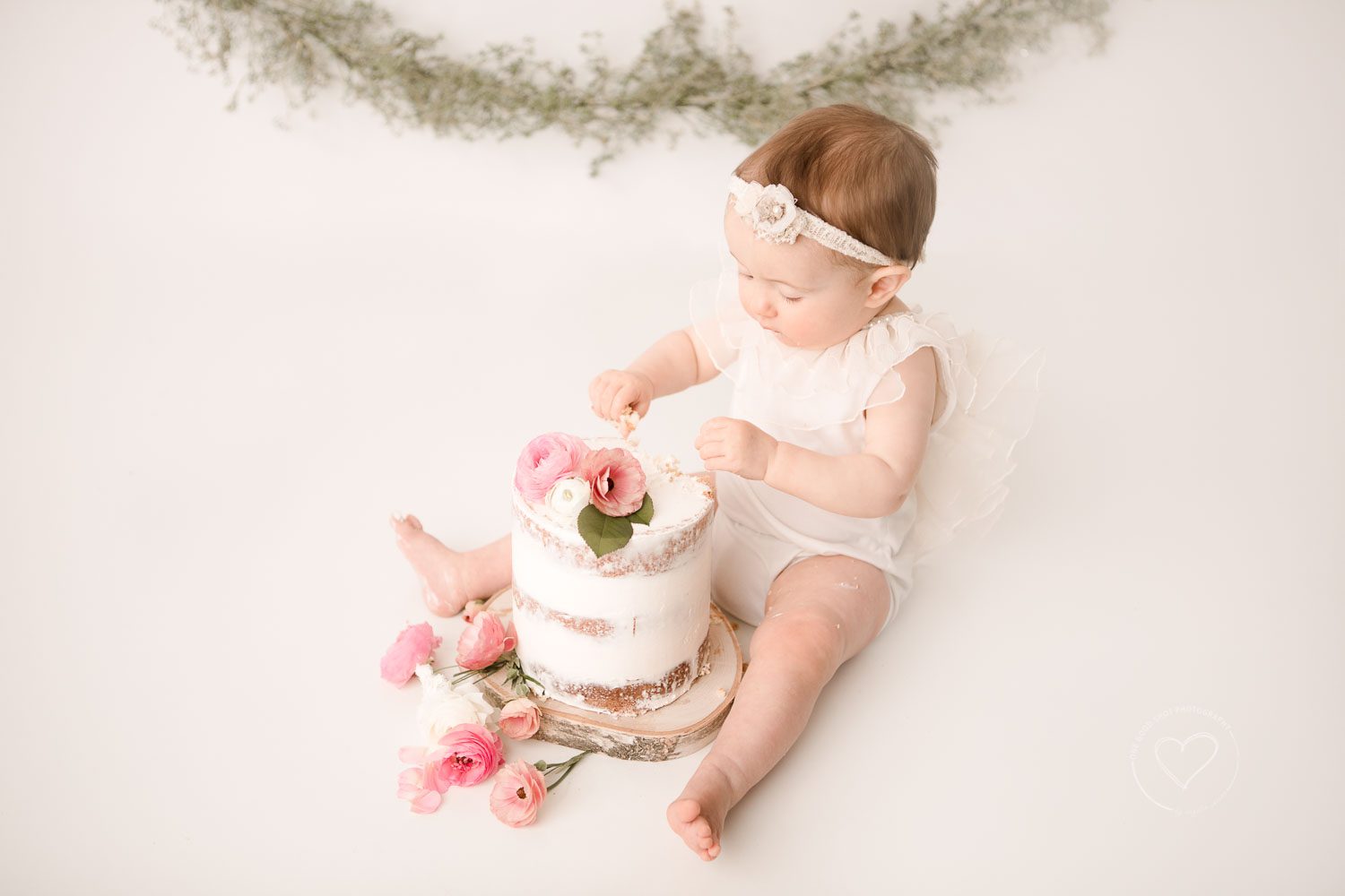 Fresno Baby Photographer, Clovis, Cake Smash, First Birthday, Neutral, White