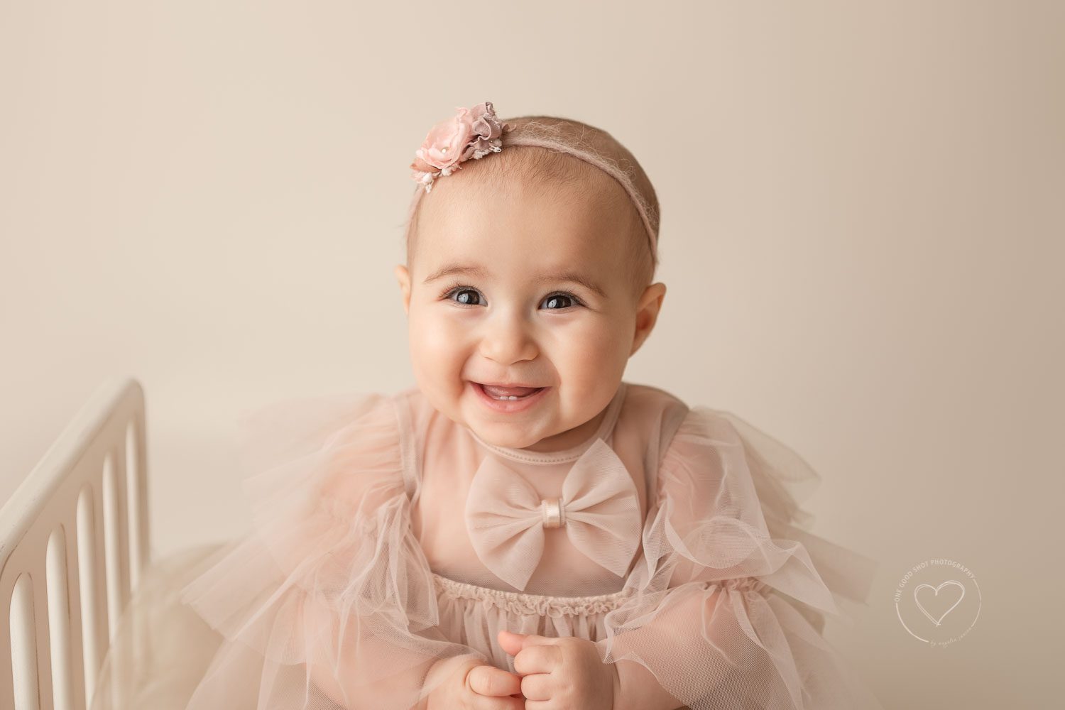 Fresno Baby Photographer, Milestone, 6 months, Sitter Session